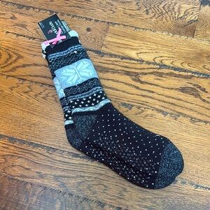 Cuddl Duds Black and Gray slipper Socks Cozy and Stylish